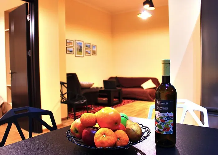 Yango Apartment